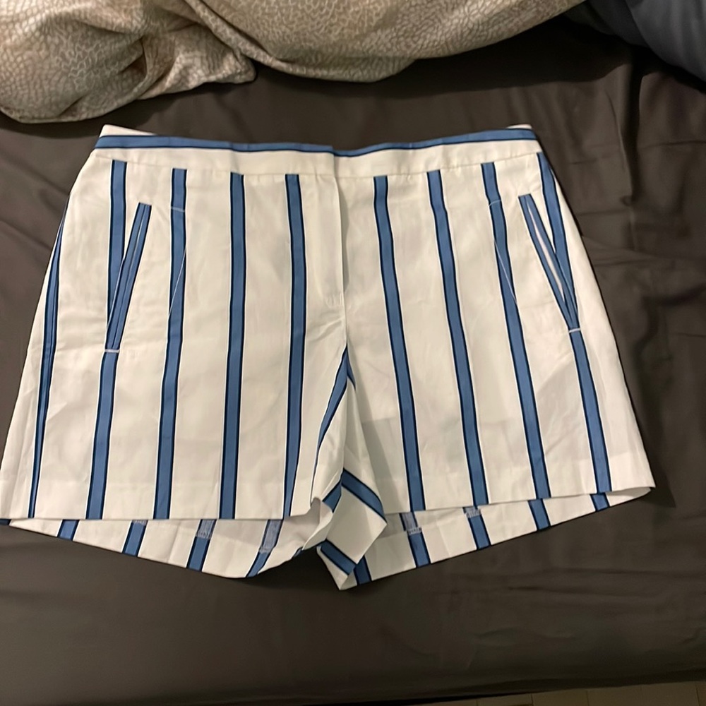 🆕🇫🇷 Lacoste striped shorts